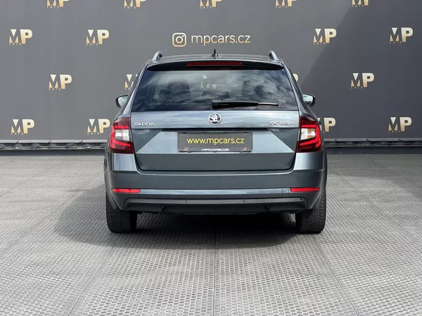 Škoda Octavia III 1.6TDi Style, Virtual, ACC - foto 8