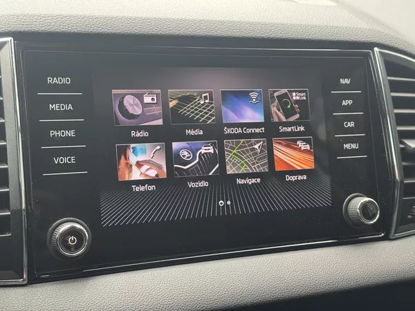 Škoda Karoq 1.5TSi DSG Style Virtual Kessy - foto 34