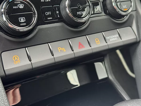 Škoda Karoq 1.5TSi DSG Style Virtual Kessy - foto 42