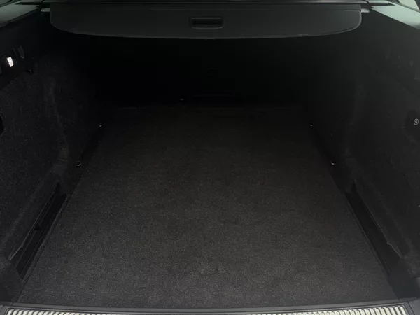 Škoda Superb 2.0TDi DSG Sportline ACC Kessy - foto 22