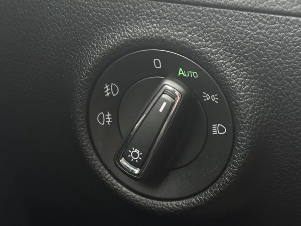 Škoda Superb 2.0TDi DSG Sportline ACC Kessy - foto 26