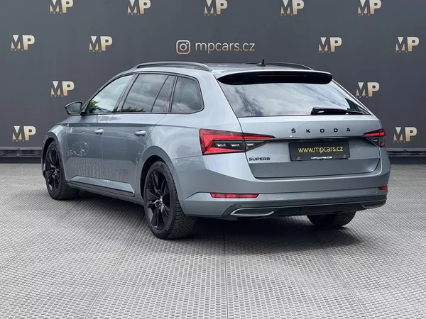 Škoda Superb 2.0TDi DSG Sportline ACC Kessy - foto 7