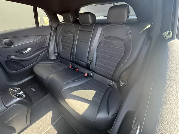 Mercedes-Benz GLC 200 kupé 4Matic DPH ČR - foto 17