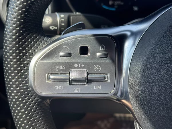 Mercedes-Benz GLC 200 kupé 4Matic DPH ČR - foto 30