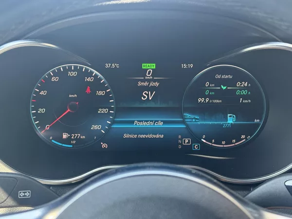 Mercedes-Benz GLC 200 kupé 4Matic DPH ČR - foto 32