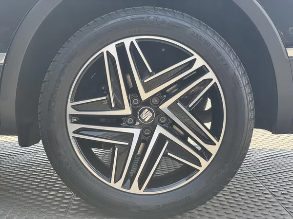 Seat Tarraco 2.0TSi DSG 4D Xcellence, ACC - foto 48