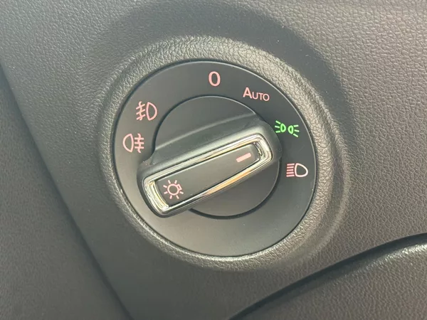 Seat Leon 1.4TSi 92kW MAN FR, PANO 1.Maj - foto 16