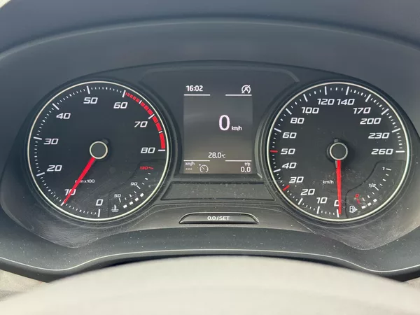 Seat Leon 1.4TSi 92kW MAN FR, PANO 1.Maj - foto 22
