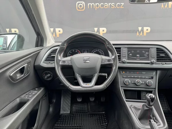 Seat Leon 1.4TSi 92kW MAN FR, PANO 1.Maj - foto 43