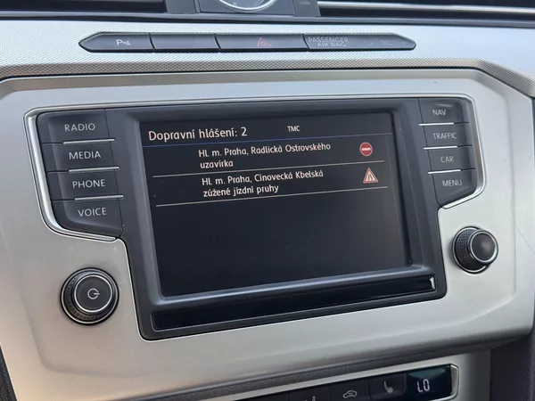 Volkswagen Passat B8 2.0TDi DSG Comfort+,el.kufr - foto 40