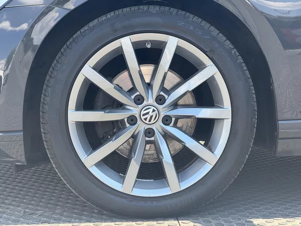 Volkswagen Passat B8 2.0TDi DSG Comfort+,el.kufr - foto 49
