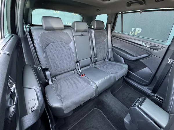 Škoda Kodiaq 2.0TSi DSG Sportline 4X4, DPH - foto 19