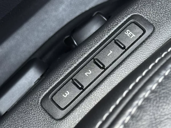 Škoda Kodiaq 2.0TSi DSG Sportline 4X4, DPH - foto 7