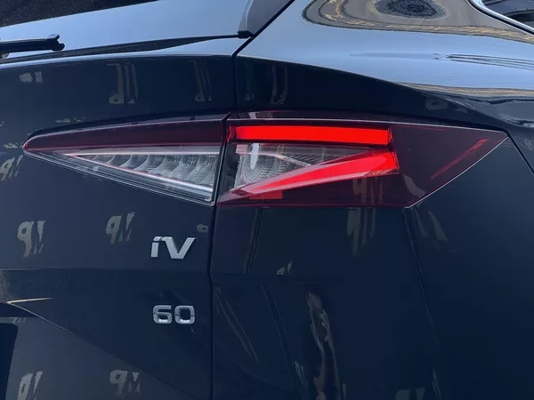 Škoda Enyaq iV 60 132kW LOFT, 62kWh, DPH - foto 43