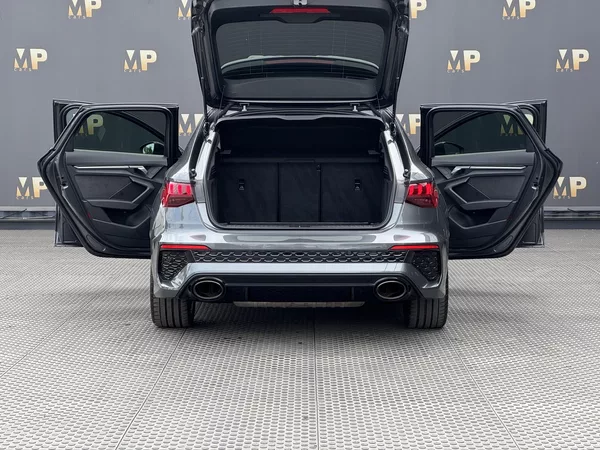 Audi RS 3 2.5TFSi 294kW Quattro, Matrix - foto 10