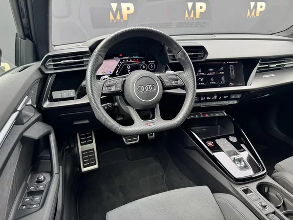 Audi RS 3 2.5TFSi 294kW Quattro, Matrix - foto 12