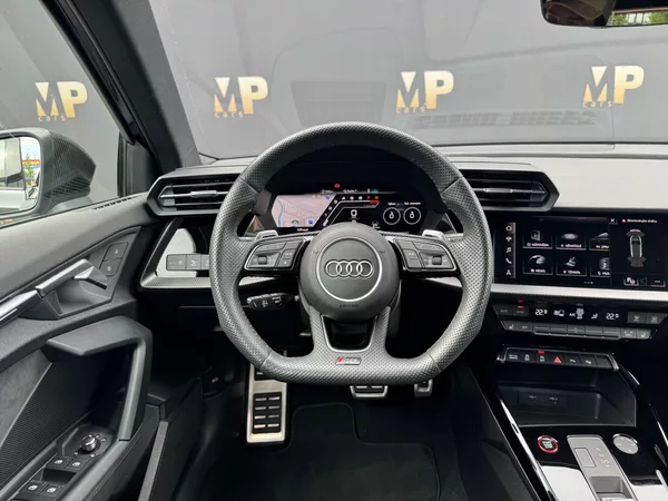 Audi RS 3 2.5TFSi 294kW Quattro, Matrix - foto 13