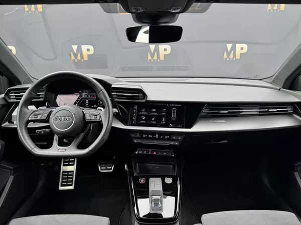 Audi RS 3 2.5TFSi 294kW Quattro, Matrix - foto 14