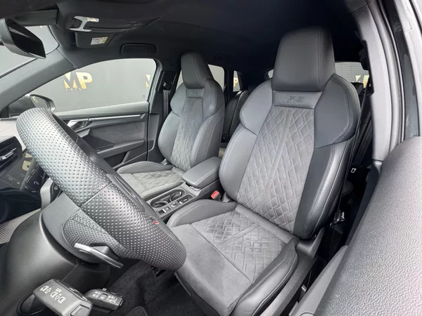 Audi RS 3 2.5TFSi 294kW Quattro, Matrix - foto 16