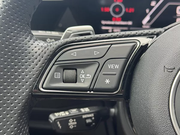 Audi RS 3 2.5TFSi 294kW Quattro, Matrix - foto 27