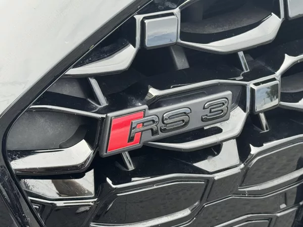 Audi RS 3 2.5TFSi 294kW Quattro, Matrix - foto 45