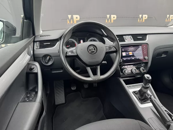 Škoda Octavia III 1.4TSi MAN Ambition+ 1.Maj - foto 12