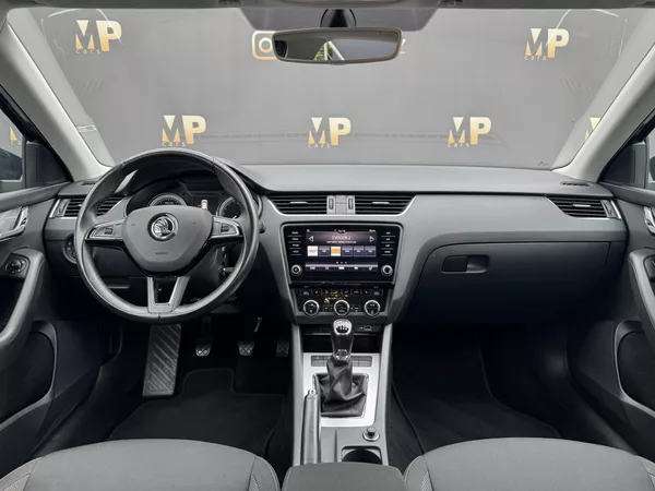 Škoda Octavia III 1.4TSi MAN Ambition+ 1.Maj - foto 14