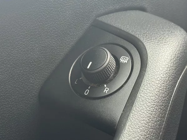 Škoda Octavia III 1.4TSi MAN Ambition+ 1.Maj - foto 25