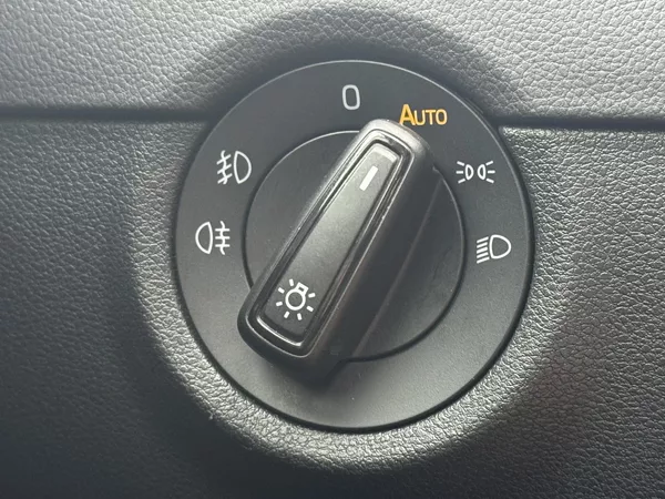 Škoda Octavia III 1.4TSi MAN Ambition+ 1.Maj - foto 26