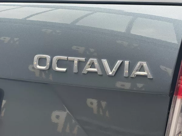 Škoda Octavia III 1.4TSi MAN Ambition+ 1.Maj - foto 42