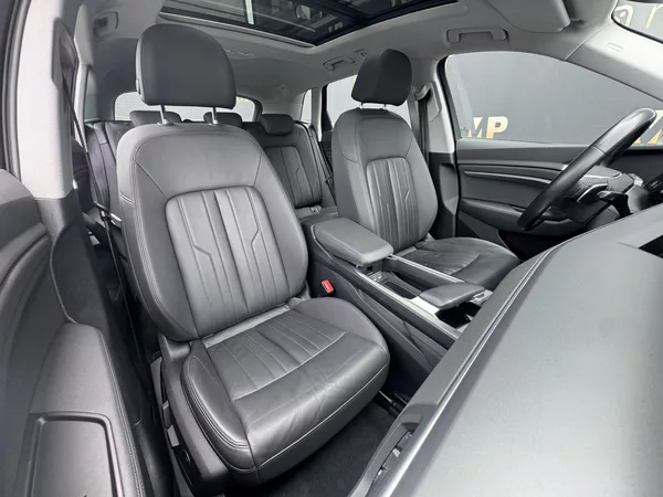 Audi e-tron Quattro 230kW Advanced, PANO - foto 20