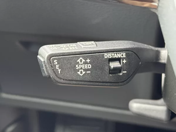 Audi e-tron Quattro 230kW Advanced, PANO - foto 28