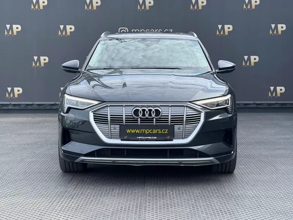 Audi e-tron Quattro 230kW Advanced, PANO - foto 4