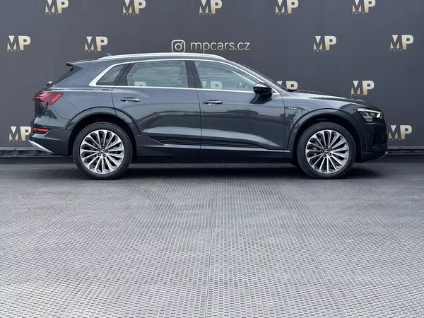 Audi e-tron Quattro 230kW Advanced, PANO - foto 8