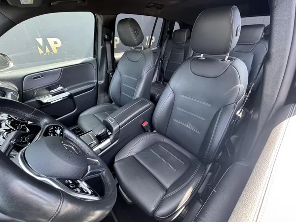 Mercedes-Benz GLB 200d 4Matic Progressive, DPH - foto 16