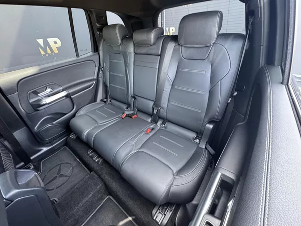 Mercedes-Benz GLB 200d 4Matic Progressive, DPH - foto 17