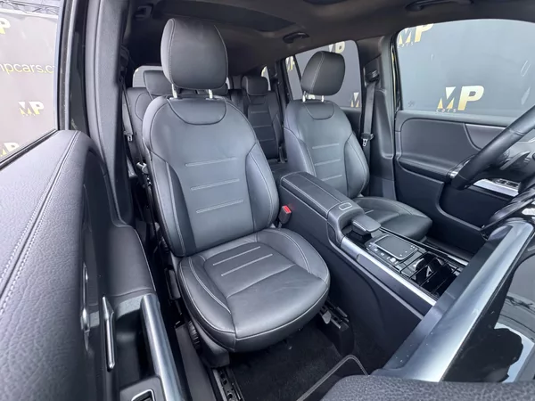 Mercedes-Benz GLB 200d 4Matic Progressive, DPH - foto 20