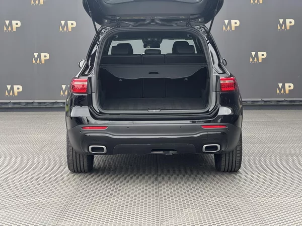 Mercedes-Benz GLB 200d 4Matic Progressive, DPH - foto 9