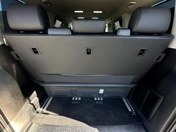 Volkswagen Multivan T6.1 2.0 TDi, Highline, DPH - foto 27
