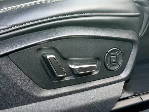 Audi SQ8 4.0 V8 TDI B&O Matrix DPH ČR - foto 45