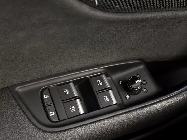 Audi SQ8 4.0 V8 TDI B&O Matrix DPH ČR - foto 46