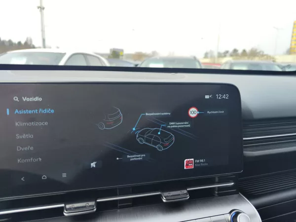 Hyundai Kona 1.0 T-GDi/88kW Comfort Club - foto 17