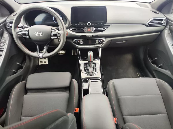 Hyundai i30 1.5 T-GDi/103kW N-Line DCT - foto 14