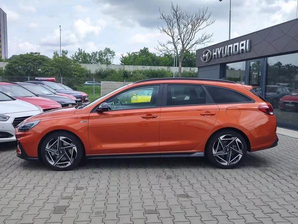 Hyundai i30 1.5 T-GDi/103kW N-Line DCT - foto 8