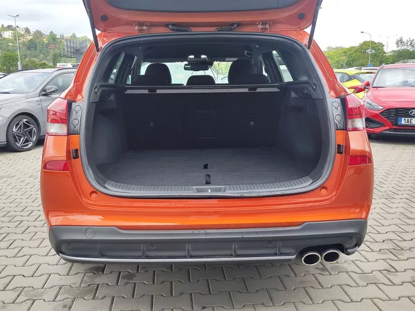 Hyundai i30 1.5 T-GDi/103kW N-Line DCT - foto 9