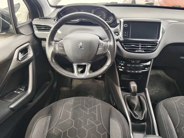 Peugeot 2008 1.6 HDI/73kW 1.Majitel - foto 12