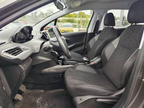 Peugeot 2008 1.6 HDI/73kW 1.Majitel - foto 13