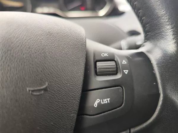 Peugeot 2008 1.6 HDI/73kW 1.Majitel - foto 24