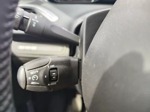Peugeot 2008 1.6 HDI/73kW 1.Majitel - foto 27