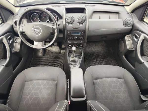 Dacia Duster 1.2 TCE/92kW Artica - foto 11